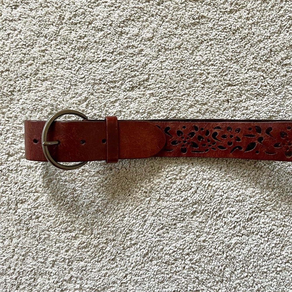 GORGEOUS BROWN (GENUINE) LEATHER BELT 🤎💫